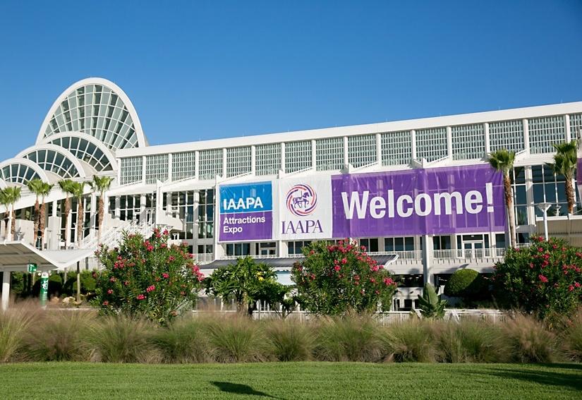 Laserwar at IAAPA attractions expo 2017 Orlando, Florida